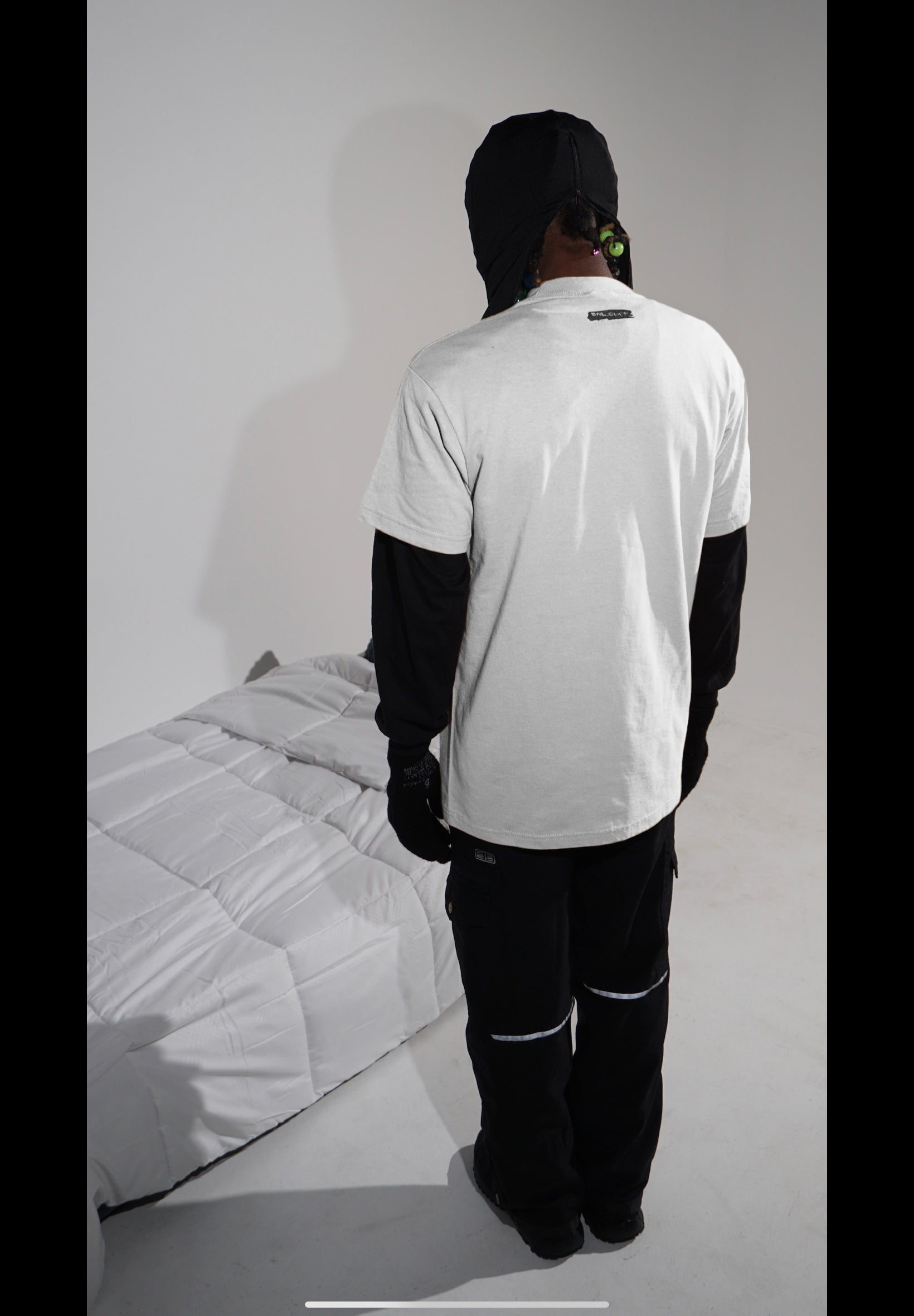 TWO TONE TEE WHITE - Bailout Grounds